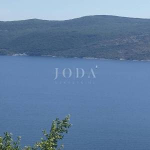 Plominsko Zagorje, kuća za adaptaciju sa očaravajućim pogledom na more