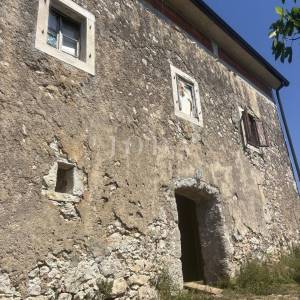 Plominsko Zagorje, kuća za adaptaciju sa očaravajućim pogledom na more