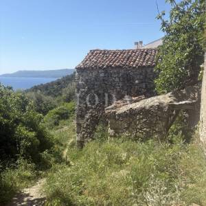 Plominsko Zagorje, kuća za adaptaciju sa očaravajućim pogledom na more