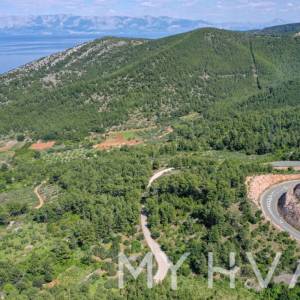 Poljoprivredno zemljište – Jelsa Istok