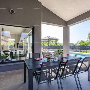 Pomer. Nova samostojeća prizemnica sa bazenom.