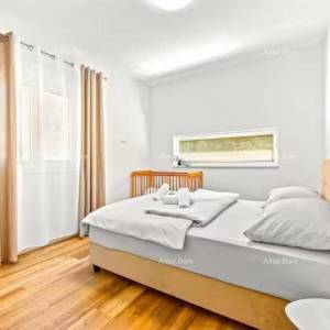 Pomer. Nova samostojeća prizemnica sa bazenom.