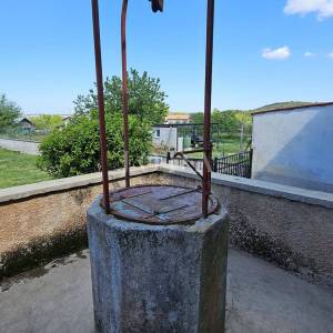 POPUST Dvojna kuća na zemljištu od 5.000m2,ROVINJ okolica