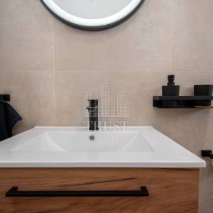 Poreč, moderna vila sa bazenom