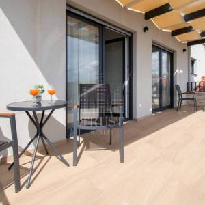 Poreč, moderna vila sa bazenom