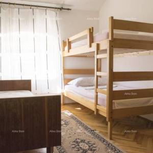 Poreč, Prodaje se stan s 3 spavaće sobe