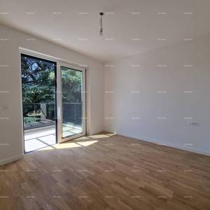 POREČ  TAR !!  Luksuzni dvoetažni stan s bazenom !S1