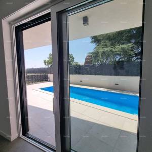 POREČ  TAR !!  Luksuzni dvoetažni stan s bazenom !S1