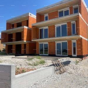 Poreč, Žbandaj, Dvoetažni stan 89 m² u novogradnji