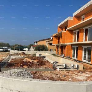 Poreč, Žbandaj, Dvoetažni stan 89 m² u novogradnji