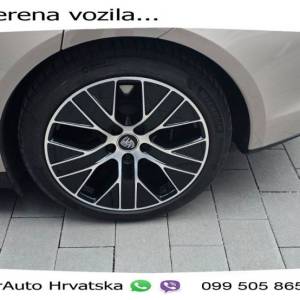 Porsche Taycan 476 KS, PANO+ACC+KAM+GR SJED+KEY+LED+LANE