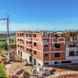 POSLOVNA ZGRADA, PRODAJA, TAR VABRIGA, 150 M2