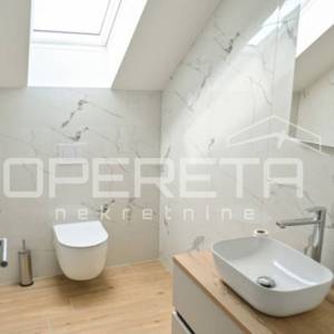  Poslovni kompleks na lokaciji između Varaždina i Ludbrega: hala, skladište, sil