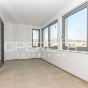 Poslovni prostor, najam, novogradnja, 93m2