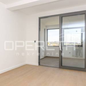 Poslovni prostor, najam, novogradnja, 93m2