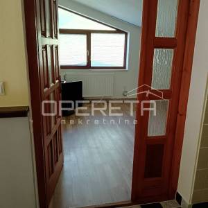 POSLOVNO - STAMBENA HALA BLIZU SLOVENSKE GRANICE