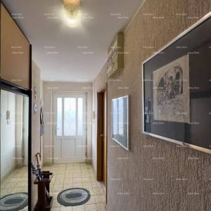 Poslovno-stambena zgrada pored mora, Medulin!