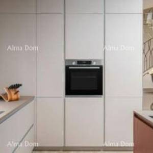 Prekrasna vila s bazenom u Vabrigi.