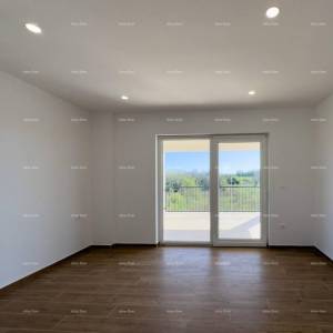 Prekrasna vila u mediteranskom stilu, Umag. Manji kompleks  sa vilama , blizina novog luksuznog kompleksa Petram Resorta....