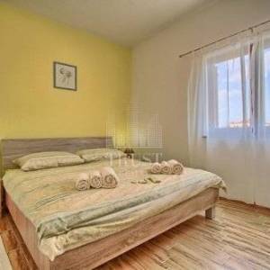 Prekrasna Villa u Svetvinčenti, Istra - 294m2 s bazenom, 2000m2 okućnice - POGLED MORE