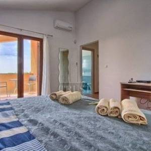 Prekrasna Villa u Svetvinčenti, Istra - 294m2 s bazenom, 2000m2 okućnice - POGLED MORE