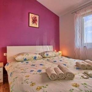 Prekrasna Villa u Svetvinčenti, Istra - 294m2 s bazenom, 2000m2 okućnice - POGLED MORE