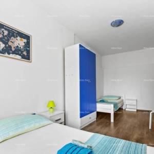 Prekrasno obnovljena istarska kuća s privatnim bazenom   Svetvinčenat