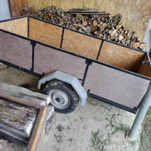 Prikolica za traktor