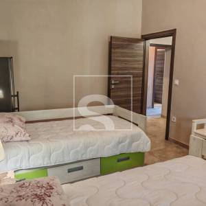 Prizemlje s okućnicom na top lokaciji u Puli, 200 m od mora i najljepših plaža