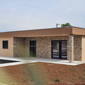 Prizemna kuća s bazenom – okolica Poreč