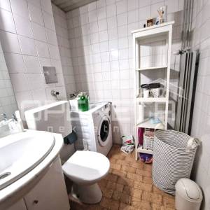 PRODAJA, 1-SOBAN STAN, ATRAKTIVNA LOKACIJA, JARUN, NAŠIČKA, 41 m2