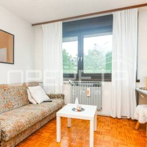 PRODAJA, 1-SOBAN STAN, ATRAKTIVNA LOKACIJA, JARUN, NAŠIČKA, 41 m2