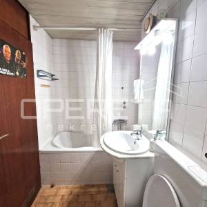 PRODAJA, 1-SOBAN STAN, ATRAKTIVNA LOKACIJA, JARUN, NAŠIČKA, 41 m2