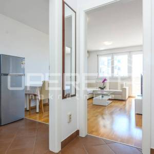 PRODAJA, 2-SOBAN STAN, LANIŠTE (PORED  ARENA CENTRA), JARUŠČICA, 47 m2