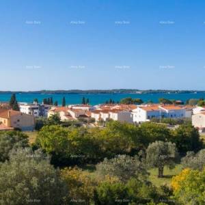 Prodaja građevinskog zemljišta sa pogledom na more, Fažana!