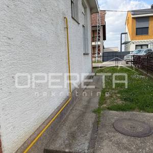 PRODAJA, KUĆA, ILOK