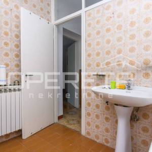 PRODAJA, KUĆA NA ELITNOJ LOKACIJI SA VELIKIM POTENCIJALOM, ŠALATA, Ulica Ružičnj