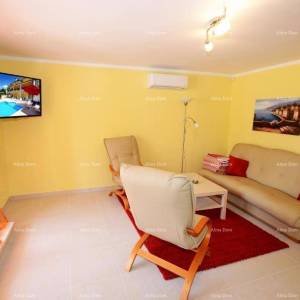 Prodaja- kuća s 4 stambene jedinice- okolica Višnjana!