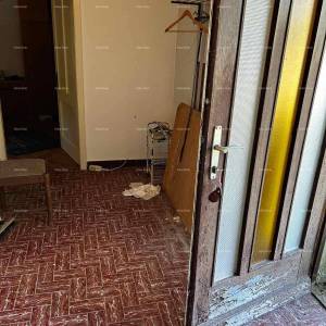 Prodaja kuće sa  stajom i zemljištem u blizini Barbana!