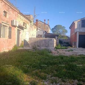 Prodaja kuće – Sveti Lovreč, s pomoćnim objektom i garažom