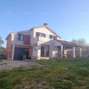 Prodaja kuće – Sveti Lovreč, s pomoćnim objektom i garažom