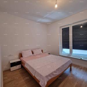 Prodaja luksuznog, dvoetažnog stana s bazenom, Tar! S2