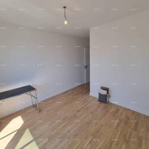 Prodaja luksuznog, dvoetažnog stana s bazenom, Tar! S2