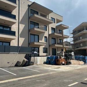 Prodaja modernog stana u novogradnji s parkirnim mjestom, Vabriga, Poreč! A2-V2