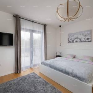 Prodaja novoizgrađene, moderno opremljene kuće sa bazenom, Rakalj!