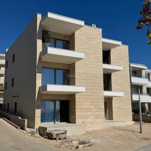 Prodaja, Pag, Mandre, novogradnja, 4s, 1.red do mora, parking