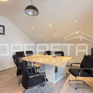 Prodaja, Poslovna zgrada, Osijek, Biljska cesta, 458m2