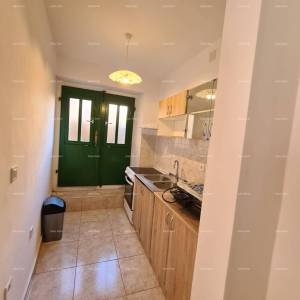 Prodaja - Prelijepa, renovirana istarska kuća u centru, Marčana!