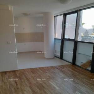 Prodaja - stan s garažnim mjestom na izvrsnoj lokaciji, Pula!