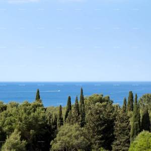 Prodaja- stan s pogledom na more - dvije minute do šetnice Lungomare, Pula!